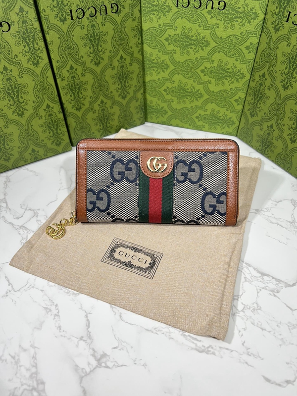 グッチ財布コピー正面デザイン